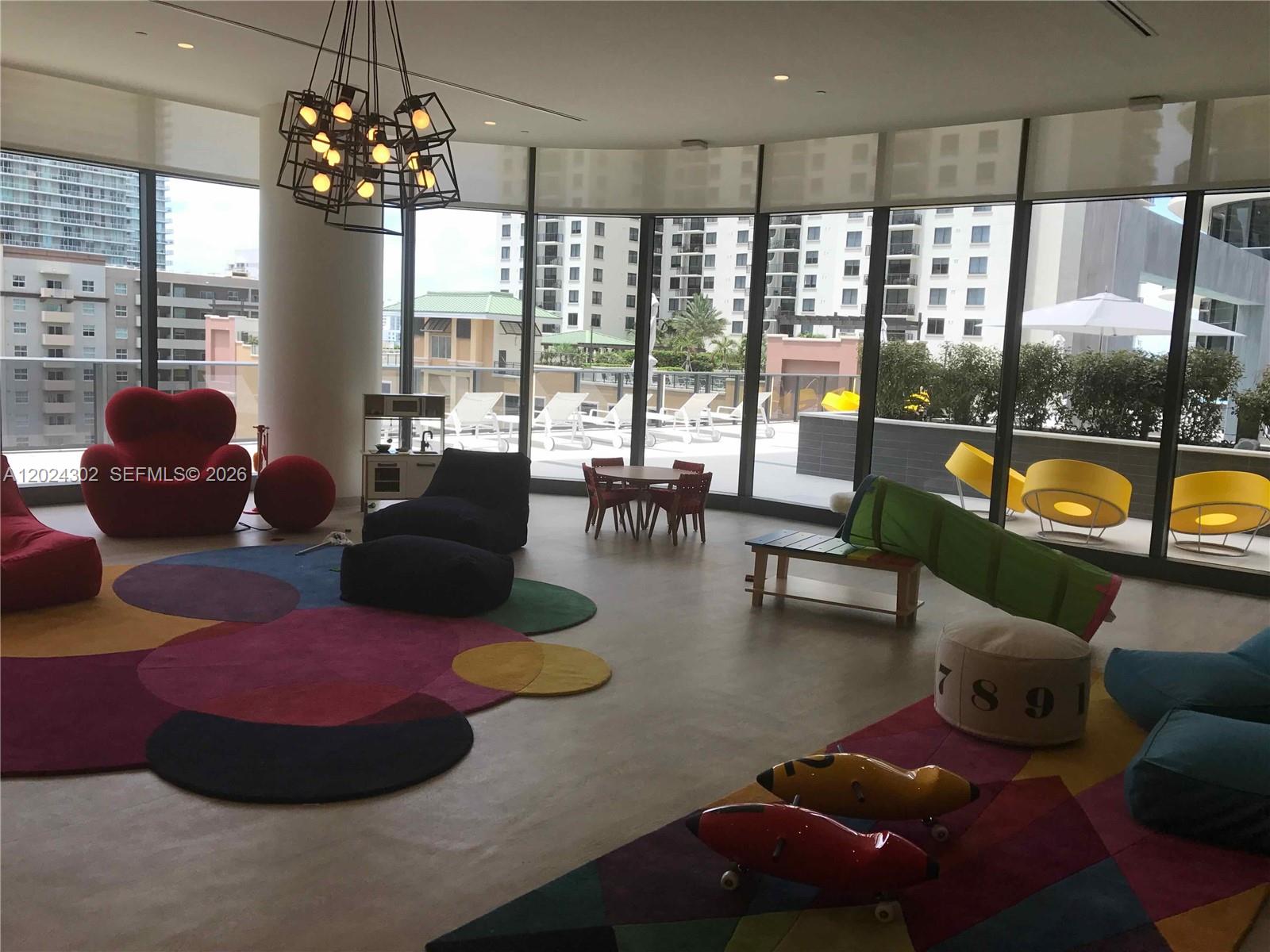 BRICKELL HEIGHTS EAST CON - Residential Lease