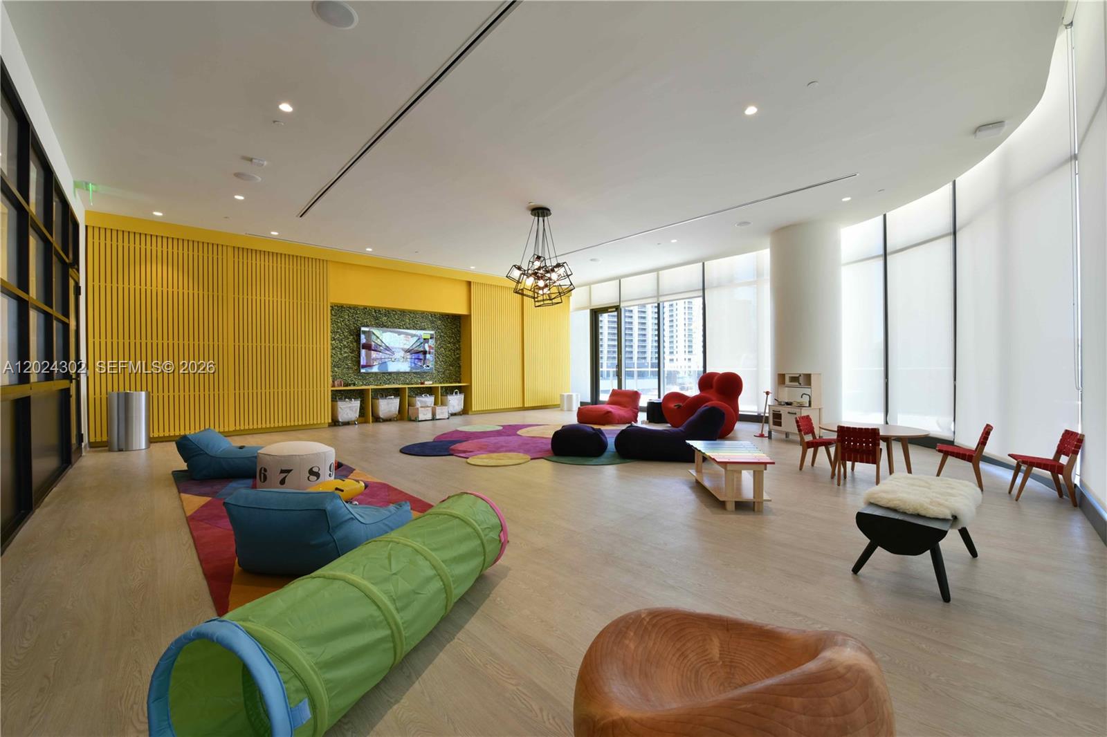 BRICKELL HEIGHTS EAST CON - Residential Lease