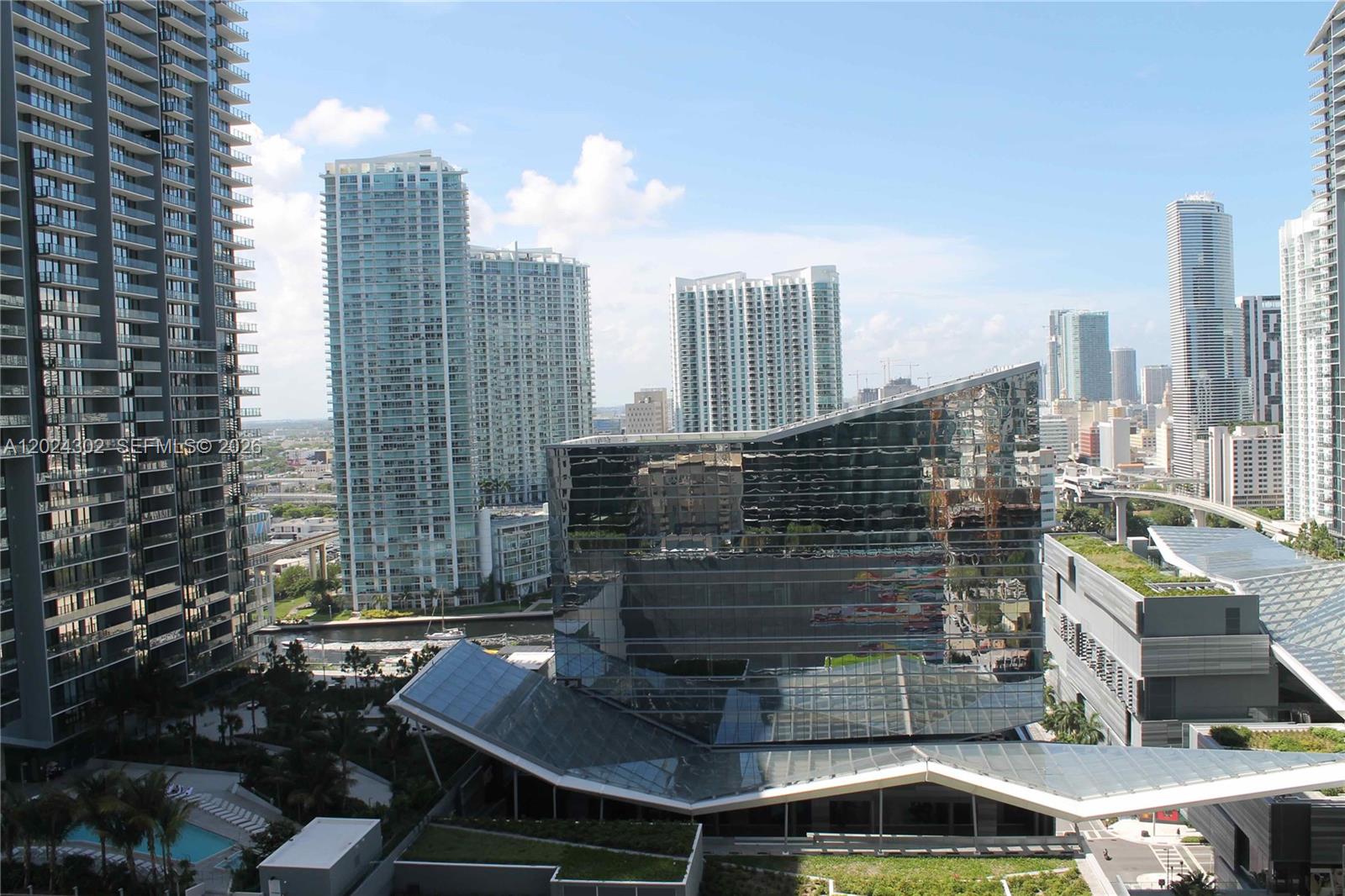 BRICKELL HEIGHTS EAST CON - Residential Lease