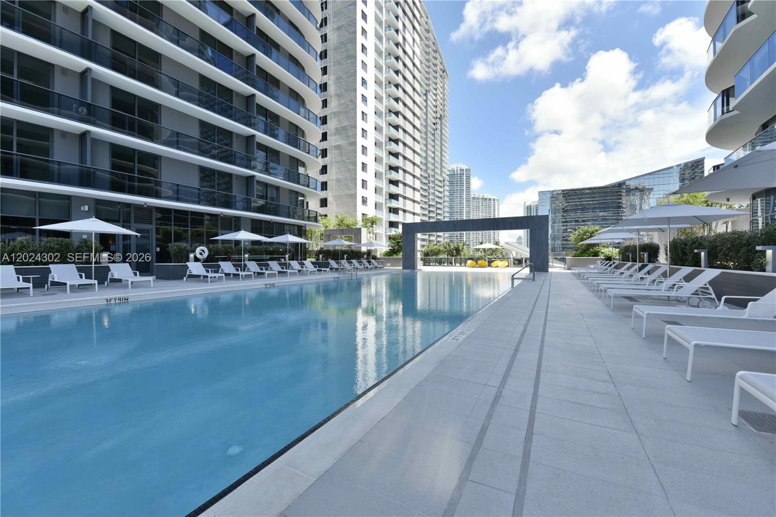 BRICKELL HEIGHTS EAST CON - Residential Lease
