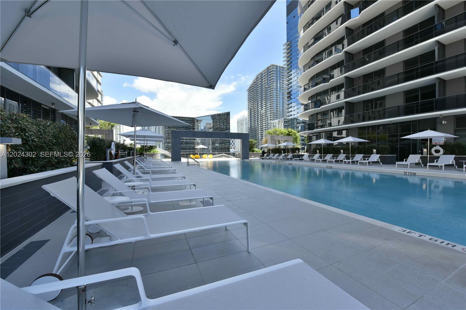 BRICKELL HEIGHTS EAST CON - Residential Lease