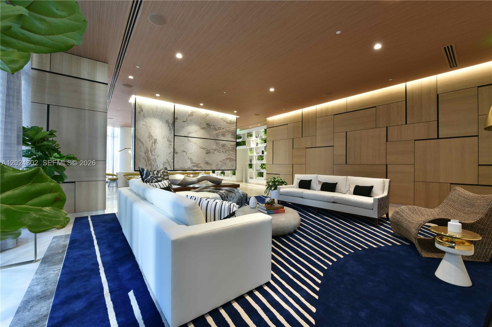 BRICKELL HEIGHTS EAST CON - Residential Lease