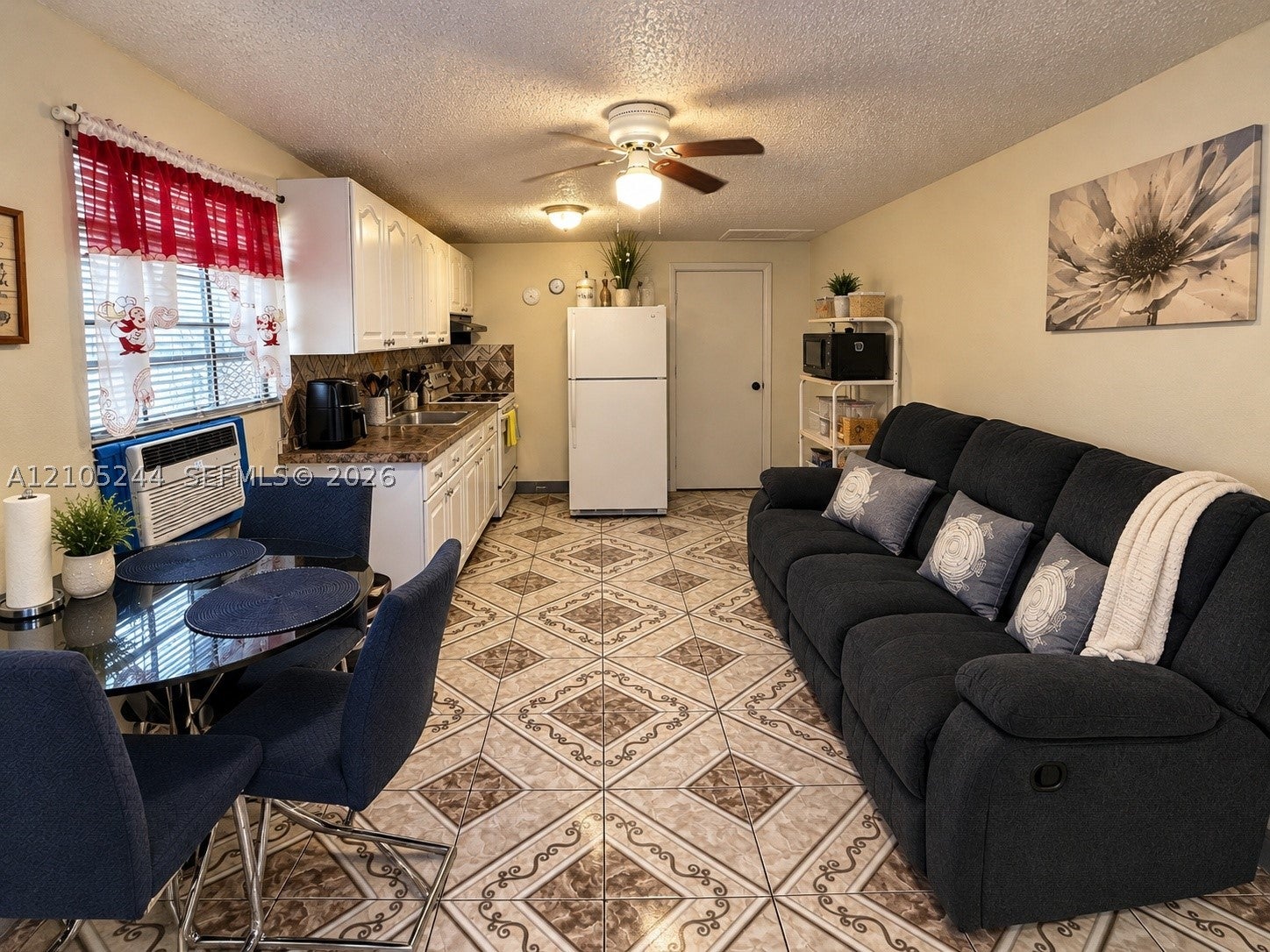 3087 NW 44th St