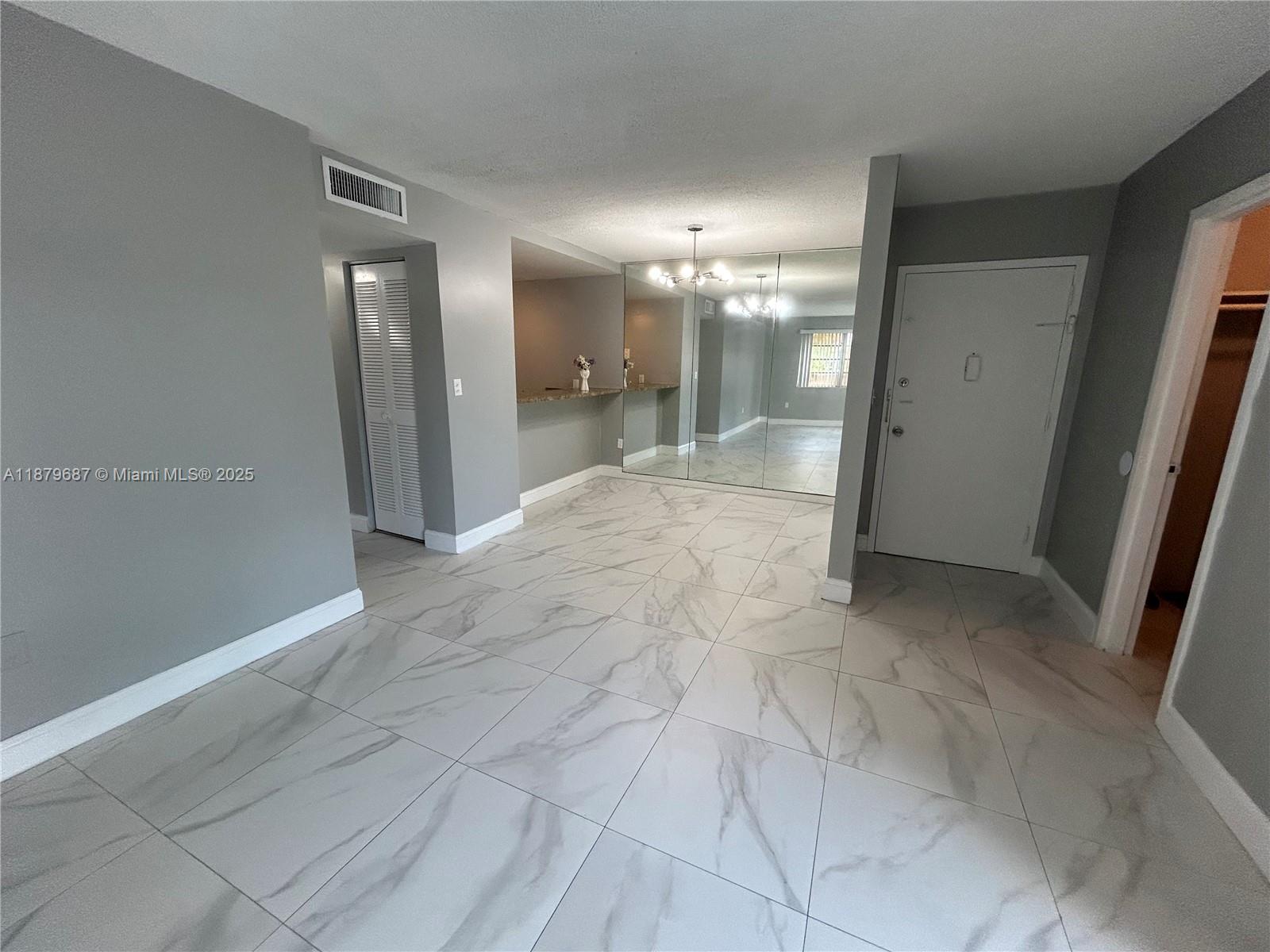 WINDWARD CONDO - Residential Lease