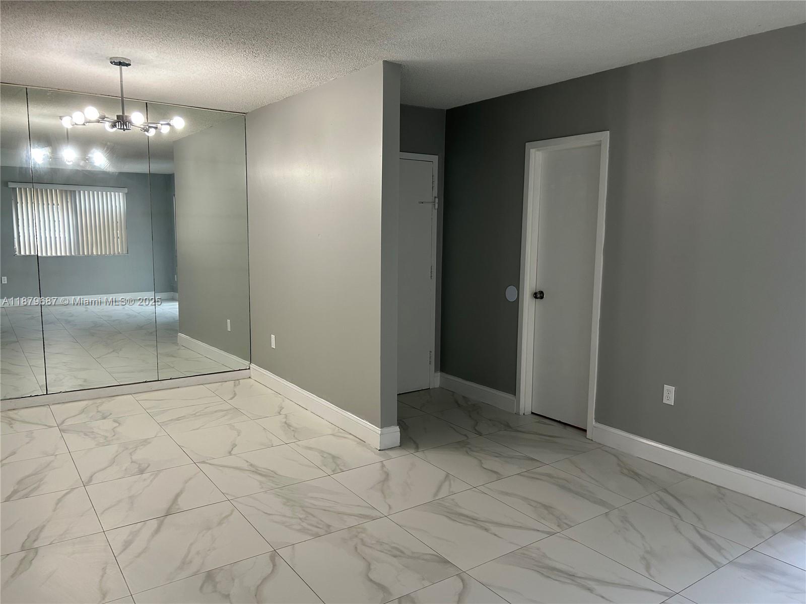 WINDWARD CONDO - Residential Lease