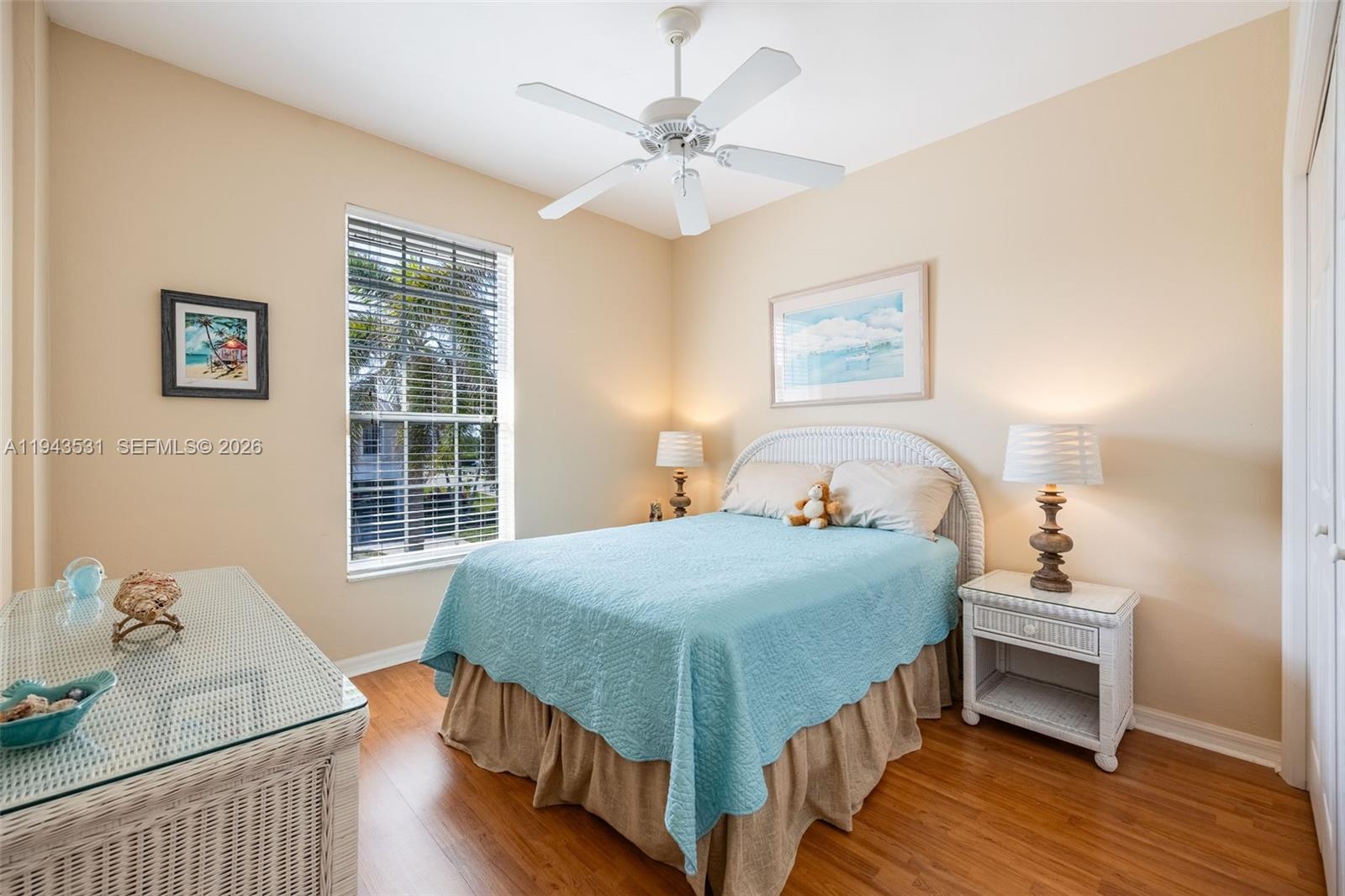 OLD PELICAN BAY - Residential