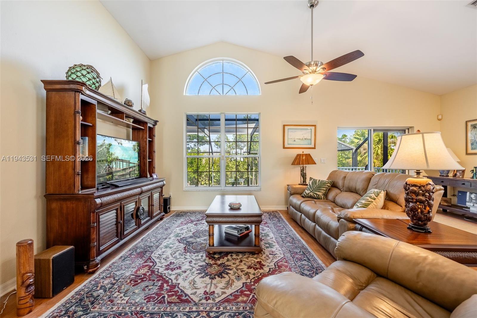 OLD PELICAN BAY - Residential