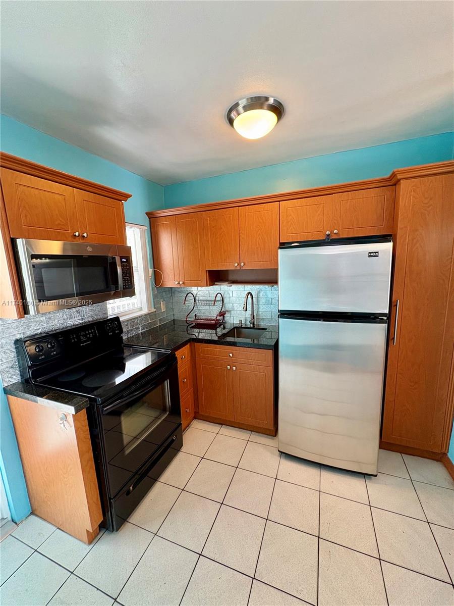 PENN MANOR CONDO - Residential