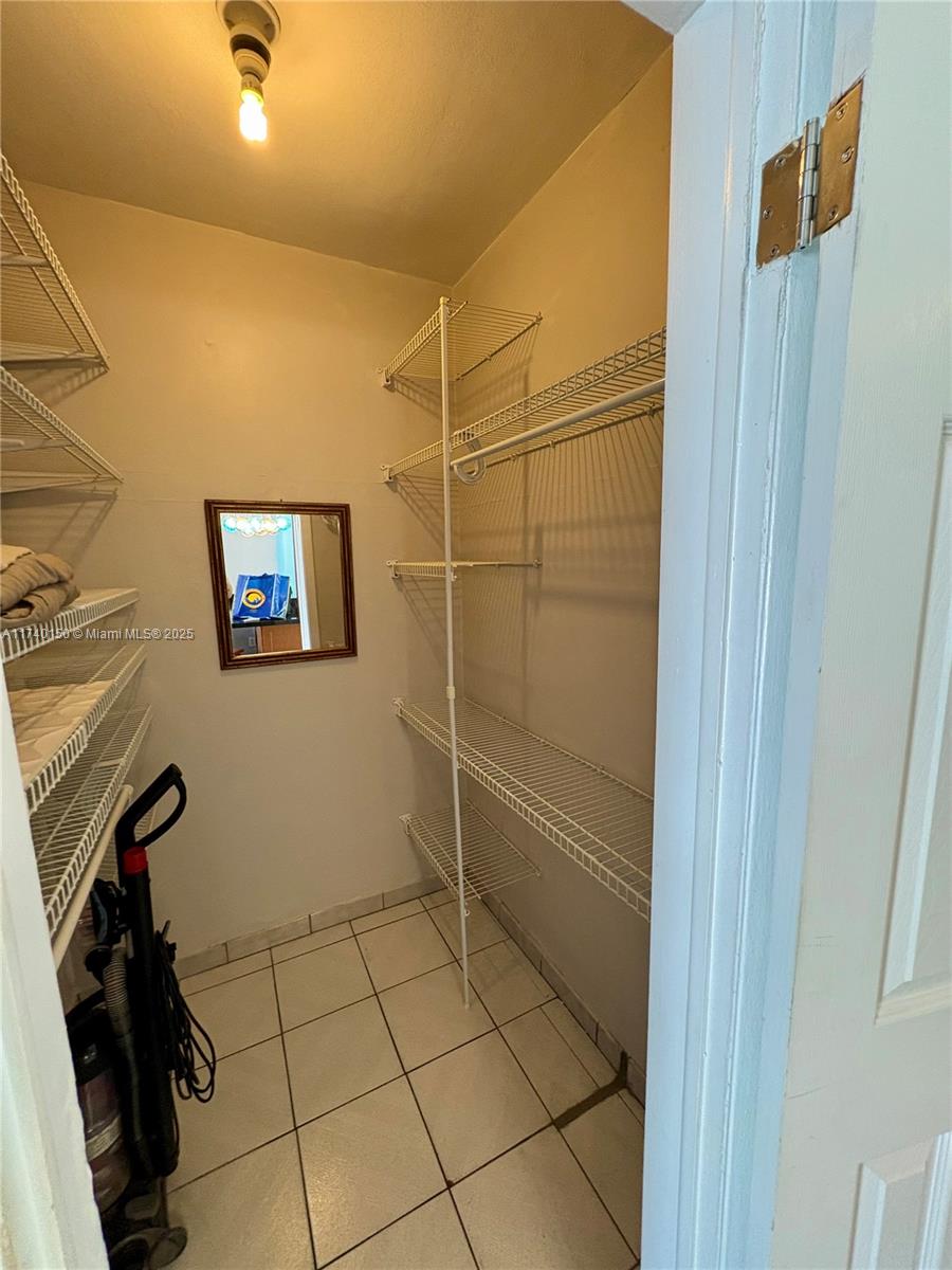 PENN MANOR CONDO - Residential