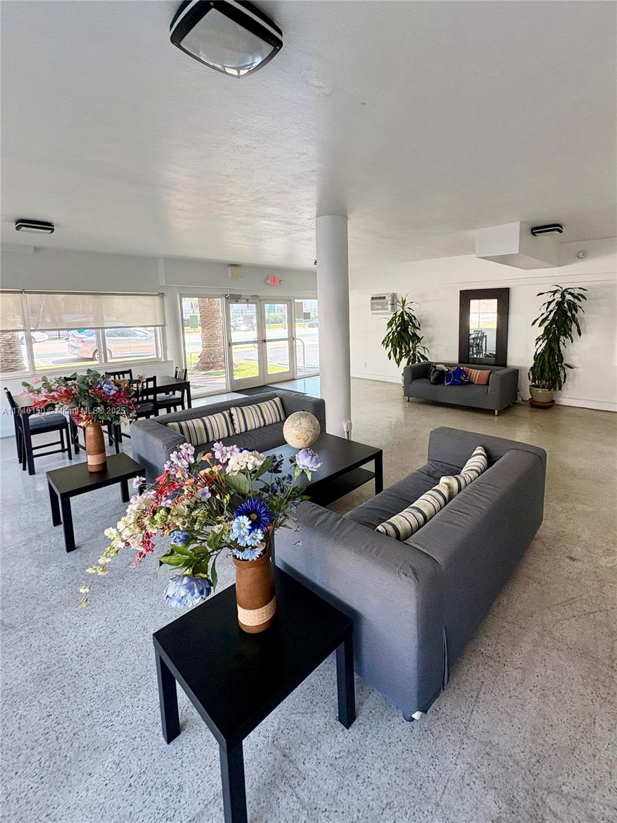 PENN MANOR CONDO - Residential