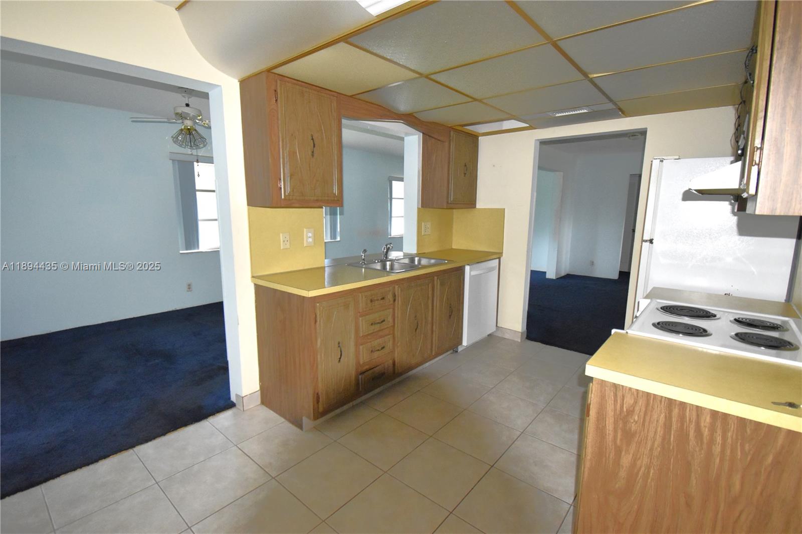 LAUDERDALE WEST 3 SEC - Residential