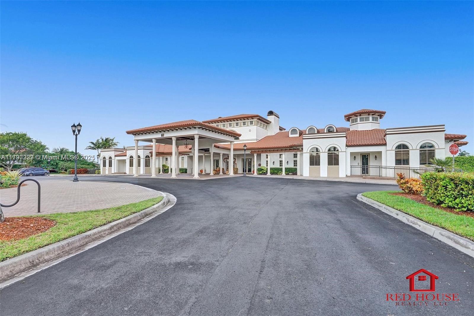 CUTLER CAY - Residential
