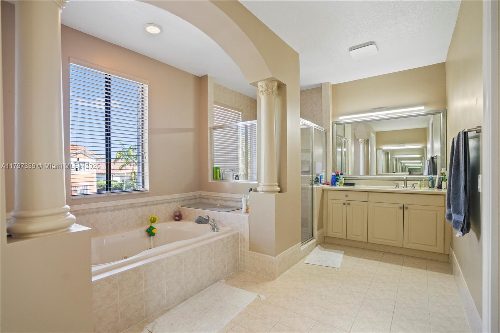 CUTLER CAY - Residential