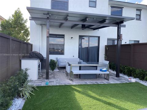 15855 NW 90th Ct Miami Lakes FL 33018