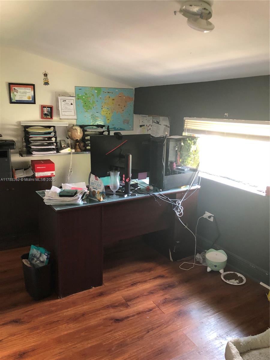 CORAL WAY SEC C - Residential