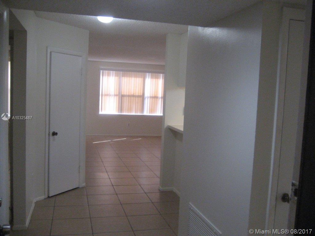 PALM AIRE GARDENS - Residential Lease