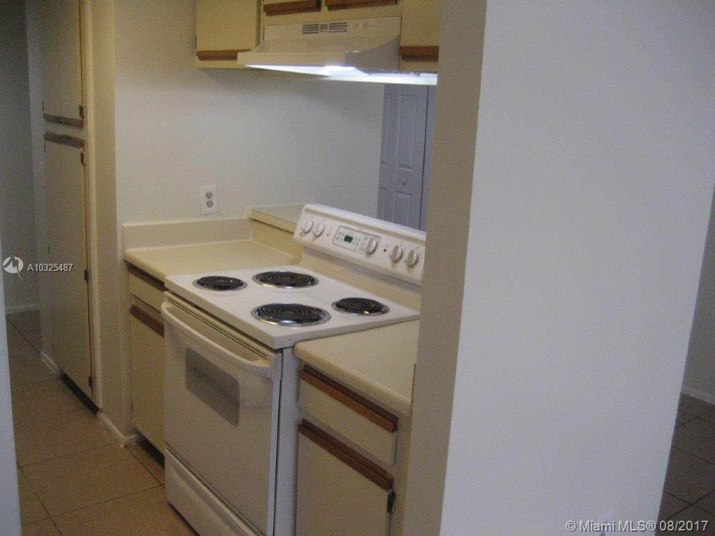 PALM AIRE GARDENS - Residential Lease