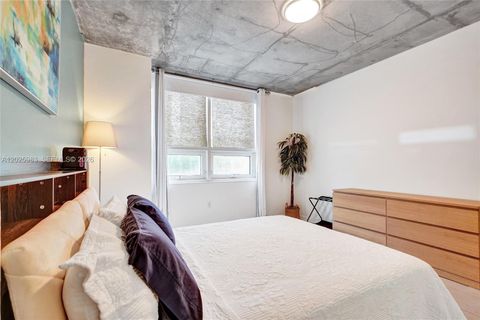 Tiny photo for 3250 NE 1st Ave #511, Miami, FL 33137 (MLS # A12025983)