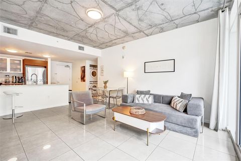 Tiny photo for 3250 NE 1st Ave #511, Miami, FL 33137 (MLS # A12025983)