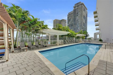 Tiny photo for 3250 NE 1st Ave #511, Miami, FL 33137 (MLS # A12025983)