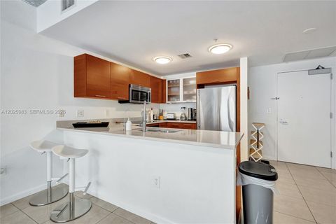 Tiny photo for 3250 NE 1st Ave #511, Miami, FL 33137 (MLS # A12025983)