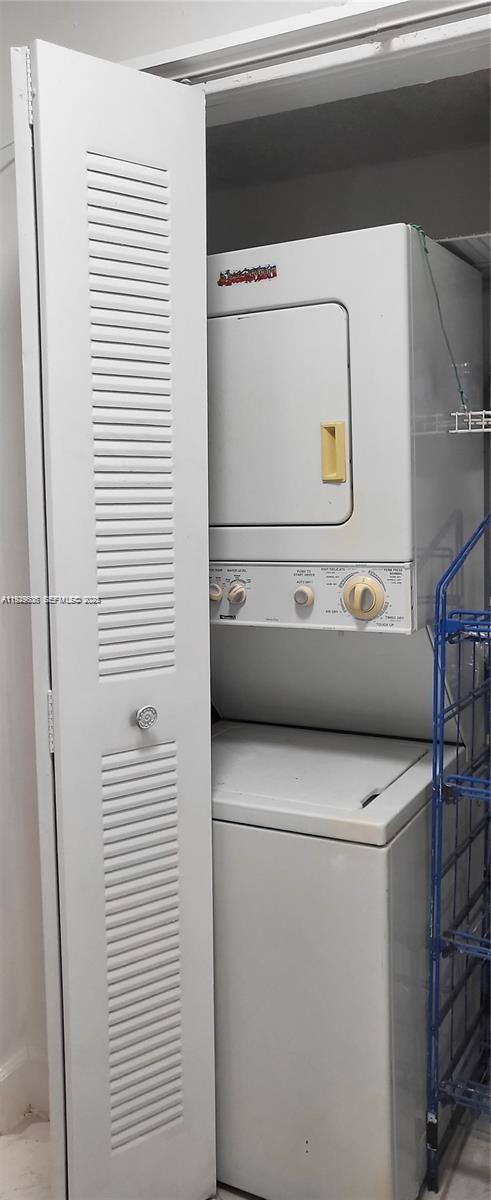 THE PRADO CONDO - Residential