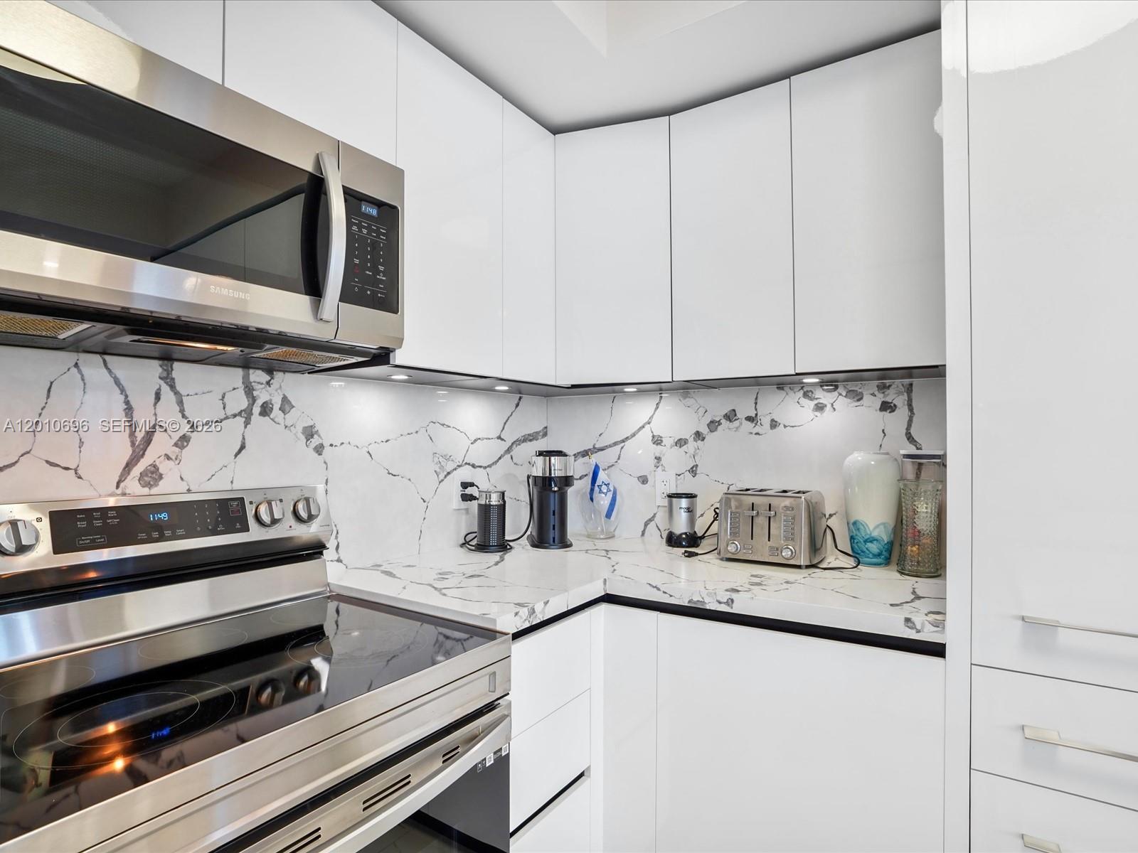 OCEAN POINT BEACH CLUB CO - Residential
