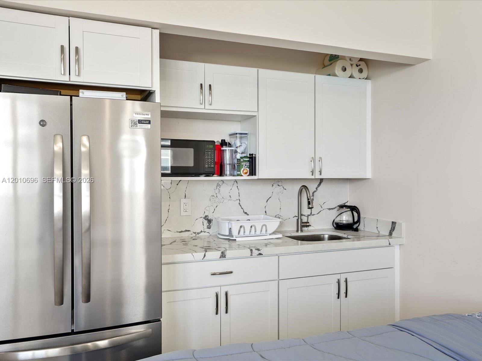 OCEAN POINT BEACH CLUB CO - Residential