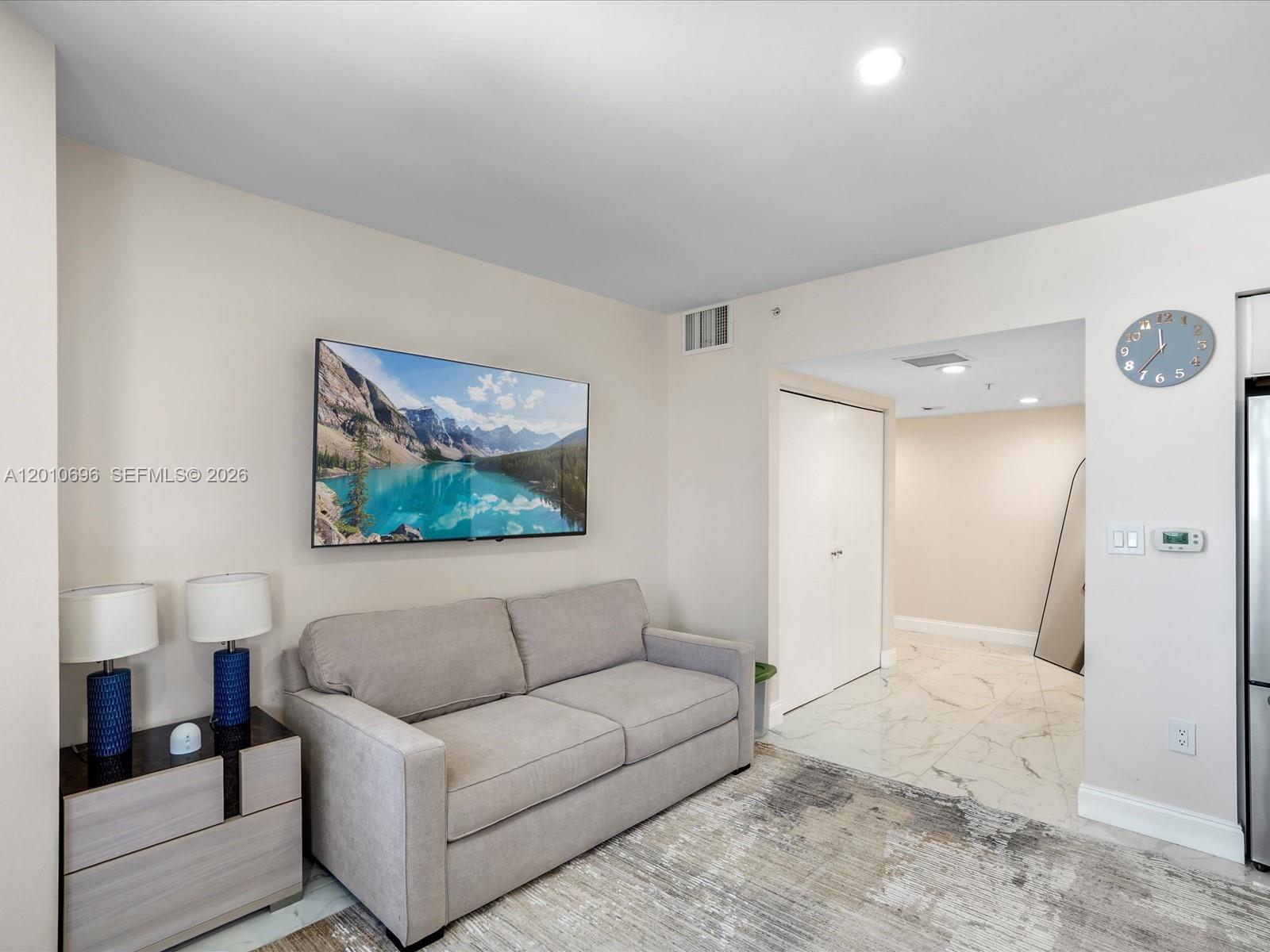 OCEAN POINT BEACH CLUB CO - Residential