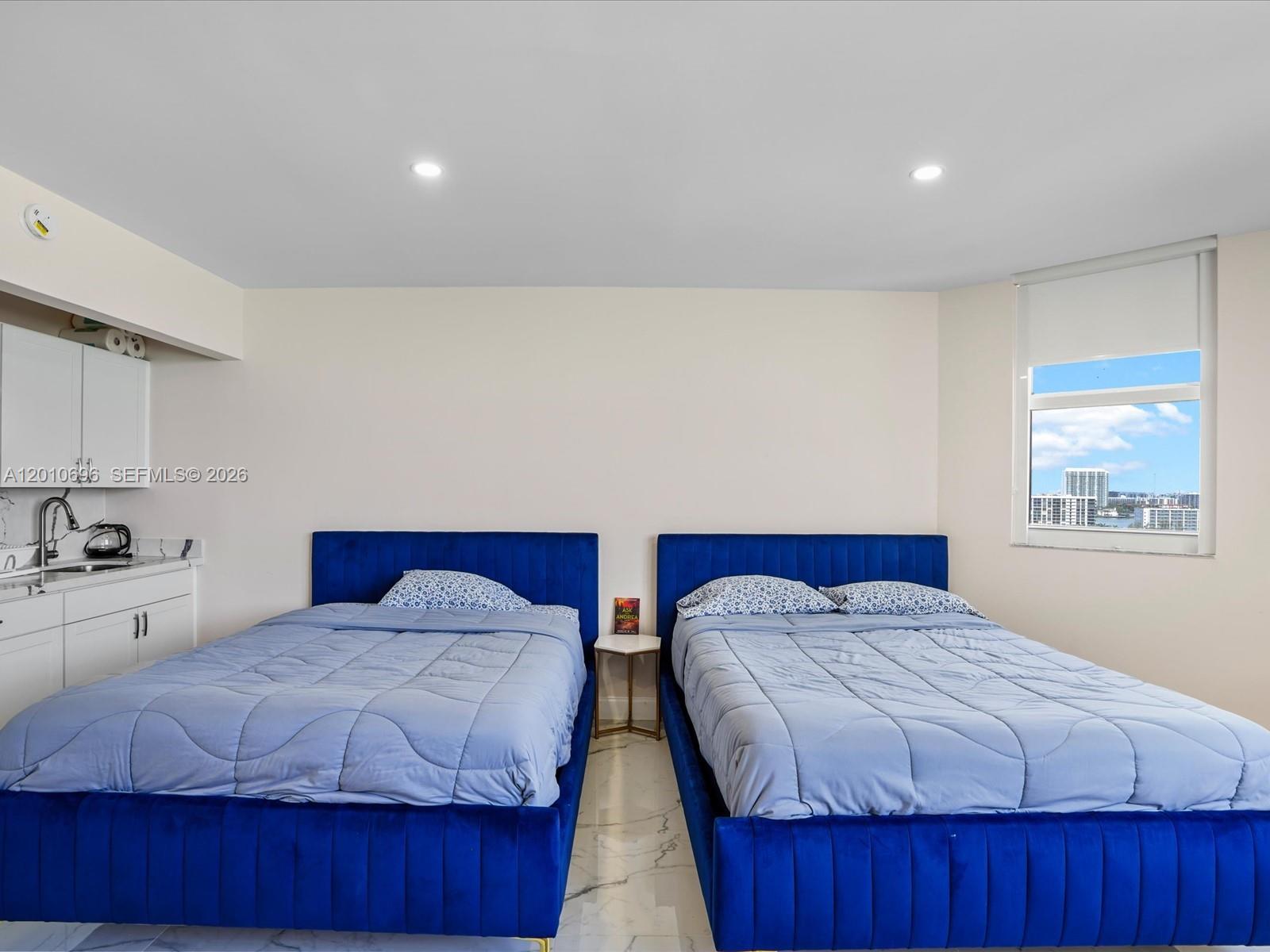 OCEAN POINT BEACH CLUB CO - Residential