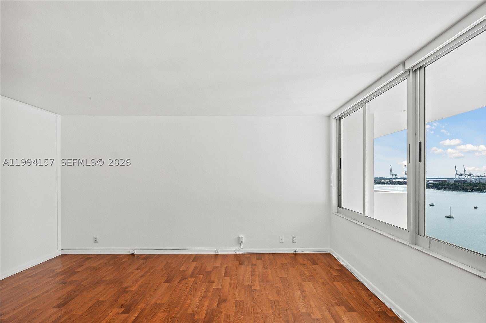 1200 West Ave PH-01