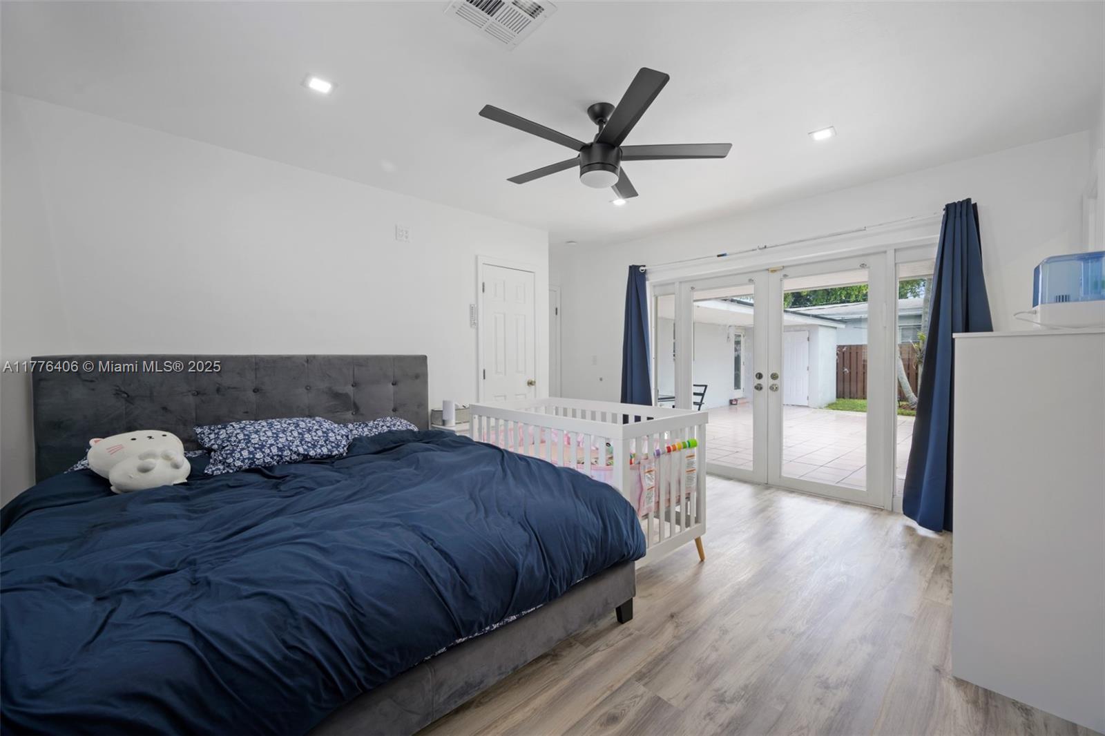 OAK ACRES - Residential
