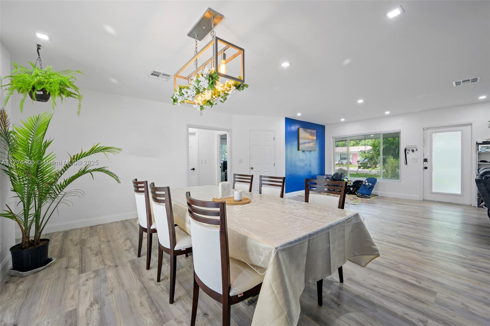 OAK ACRES - Residential