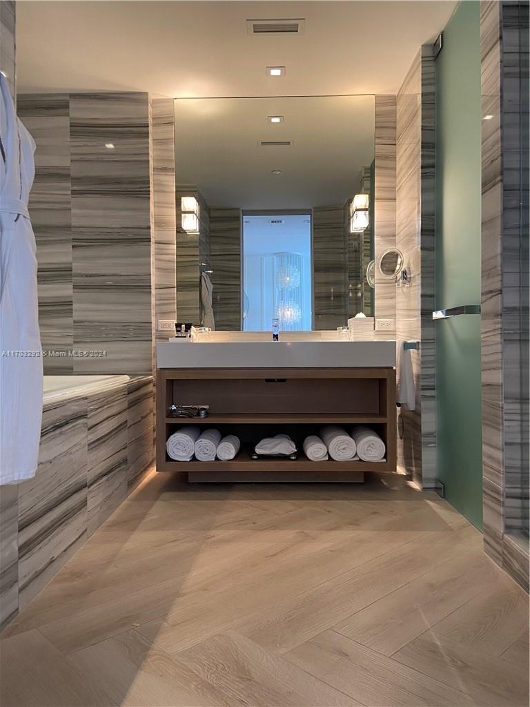 W Hotel Miami Beach - Residential