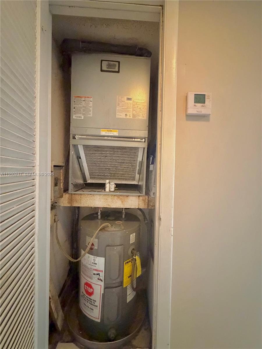 CYPRESS BEND I-D CONDO - Residential