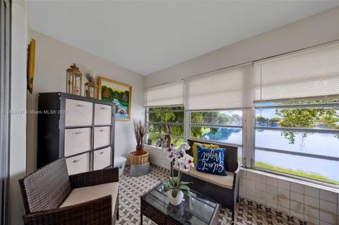 19051 NE 2nd Ave 1516 Miami FL 33179