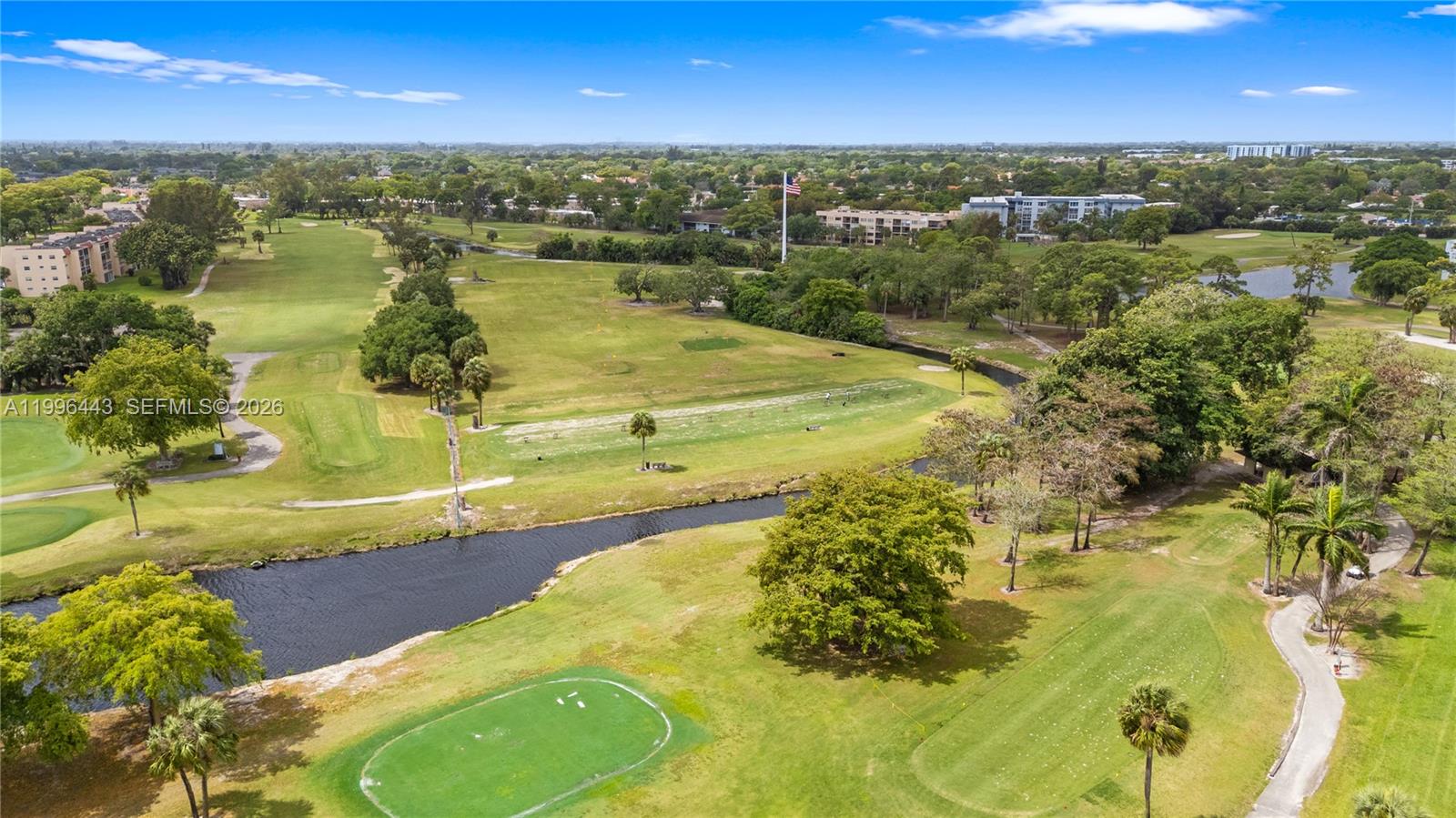 12B OF PALM SPRINGS 2 CON - Residential