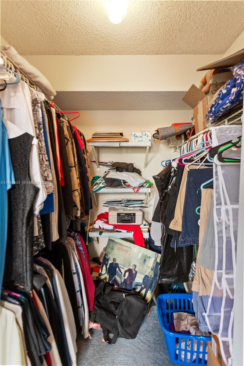 12B OF PALM SPRINGS 2 CON - Residential