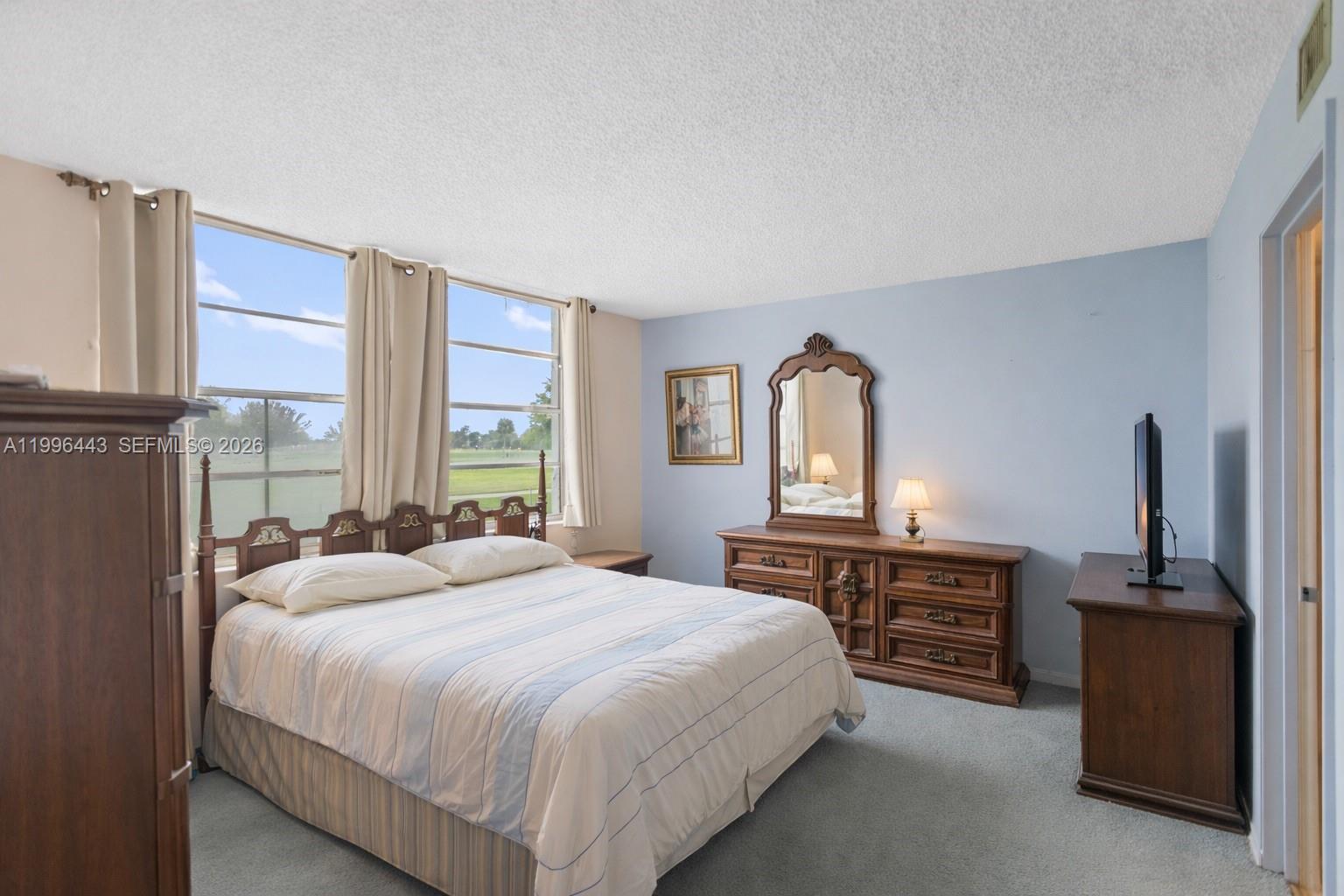 12B OF PALM SPRINGS 2 CON - Residential