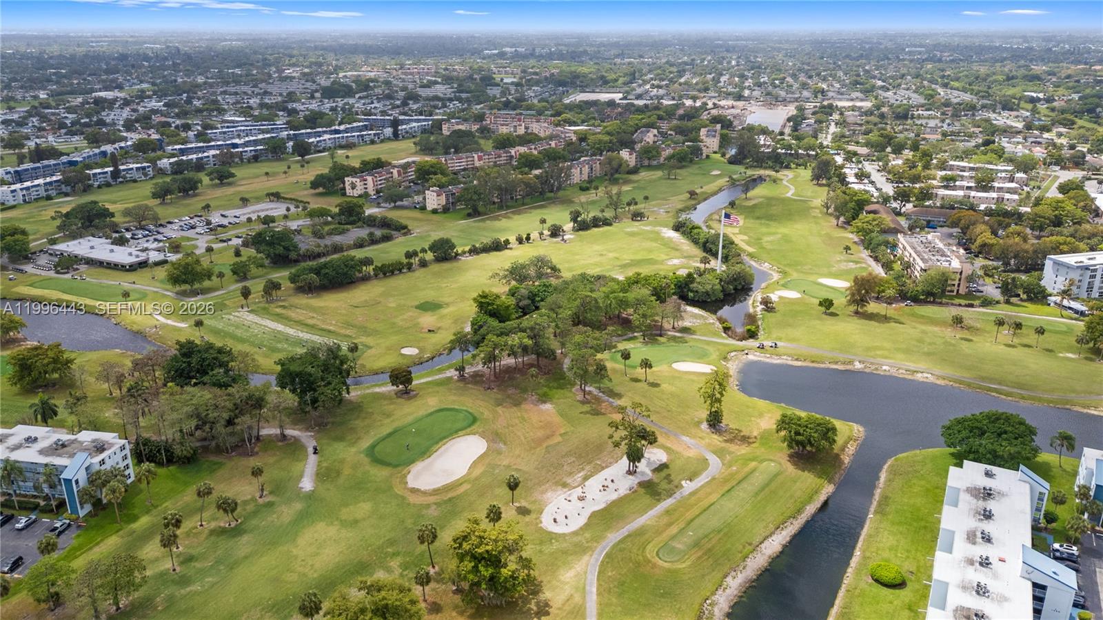 12B OF PALM SPRINGS 2 CON - Residential