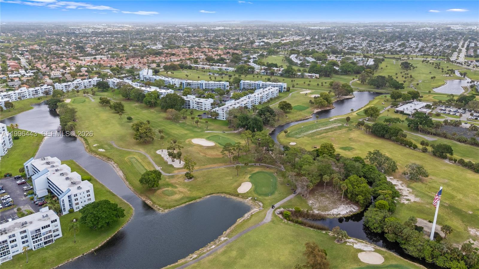 12B OF PALM SPRINGS 2 CON - Residential