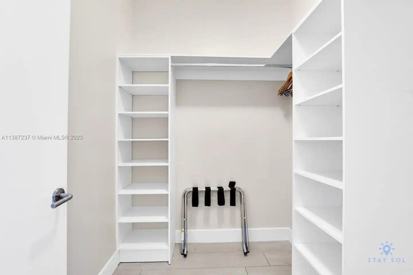 4010 SOUTH OCEAN CONDO - Residential