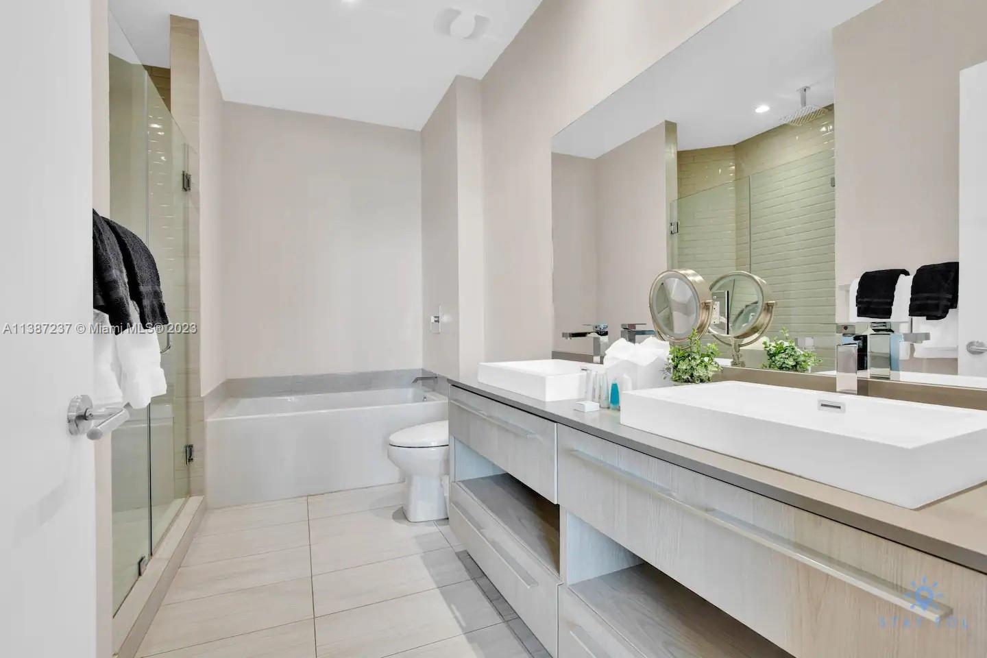 4010 SOUTH OCEAN CONDO - Residential