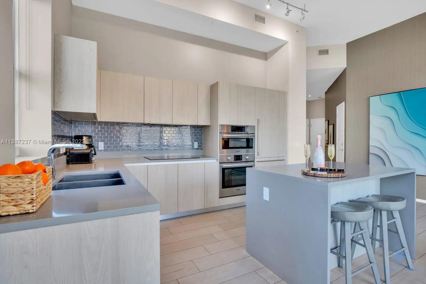 4010 SOUTH OCEAN CONDO - Residential