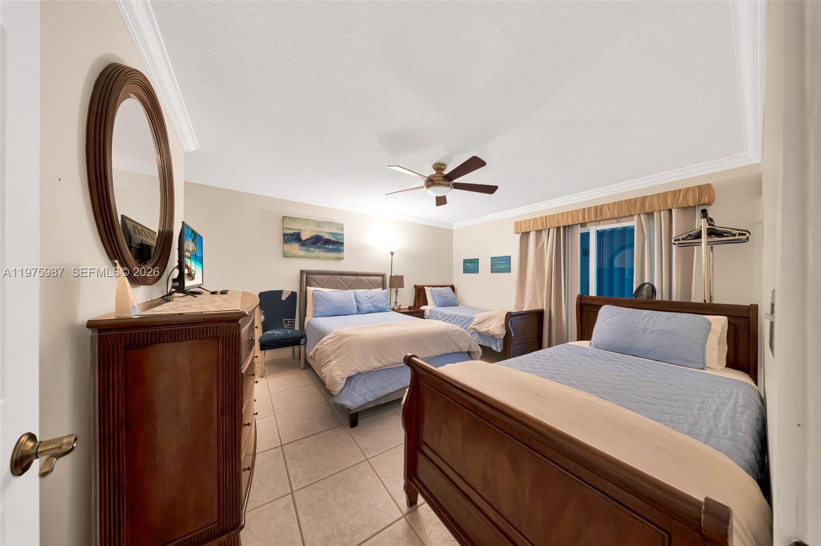 NINTH GREEN AT CRYSTAL LA - Residential Lease