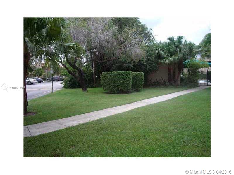 Gardens At Bonaventure 11 - Residential Lease