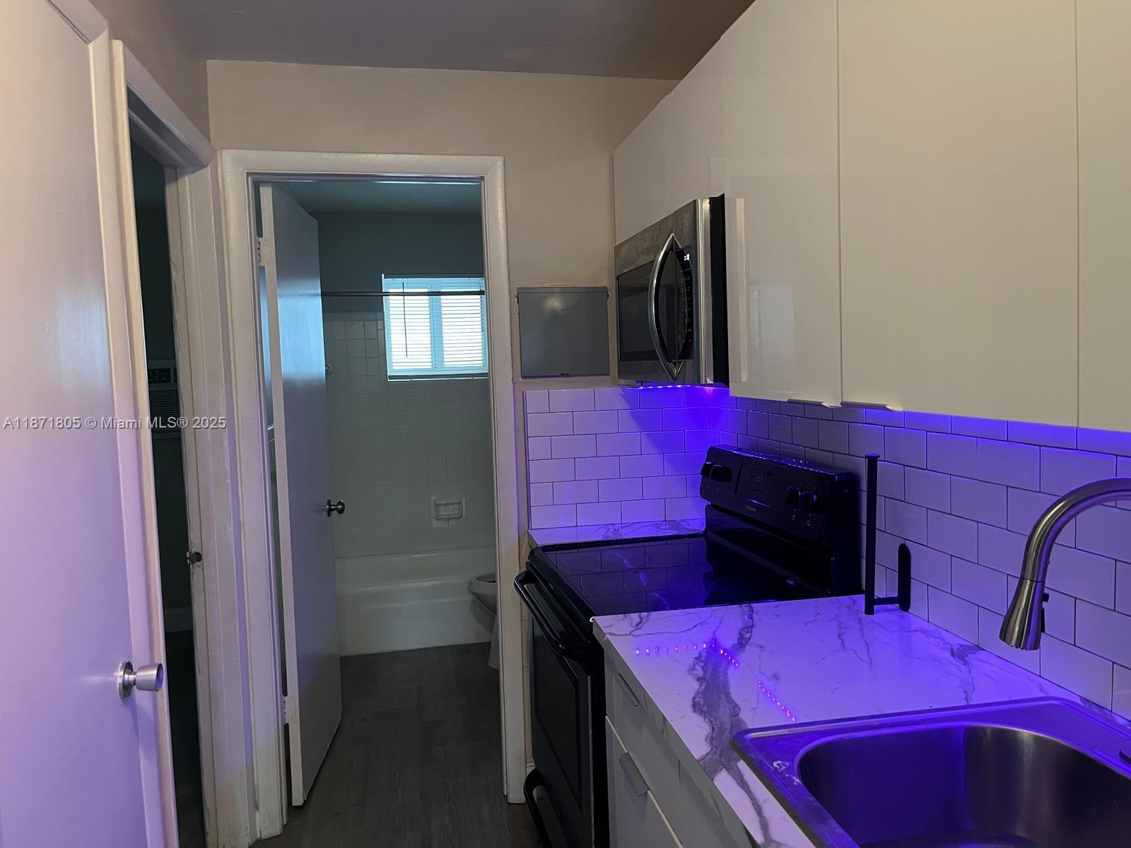 WELWYN MANOR - Residential Lease