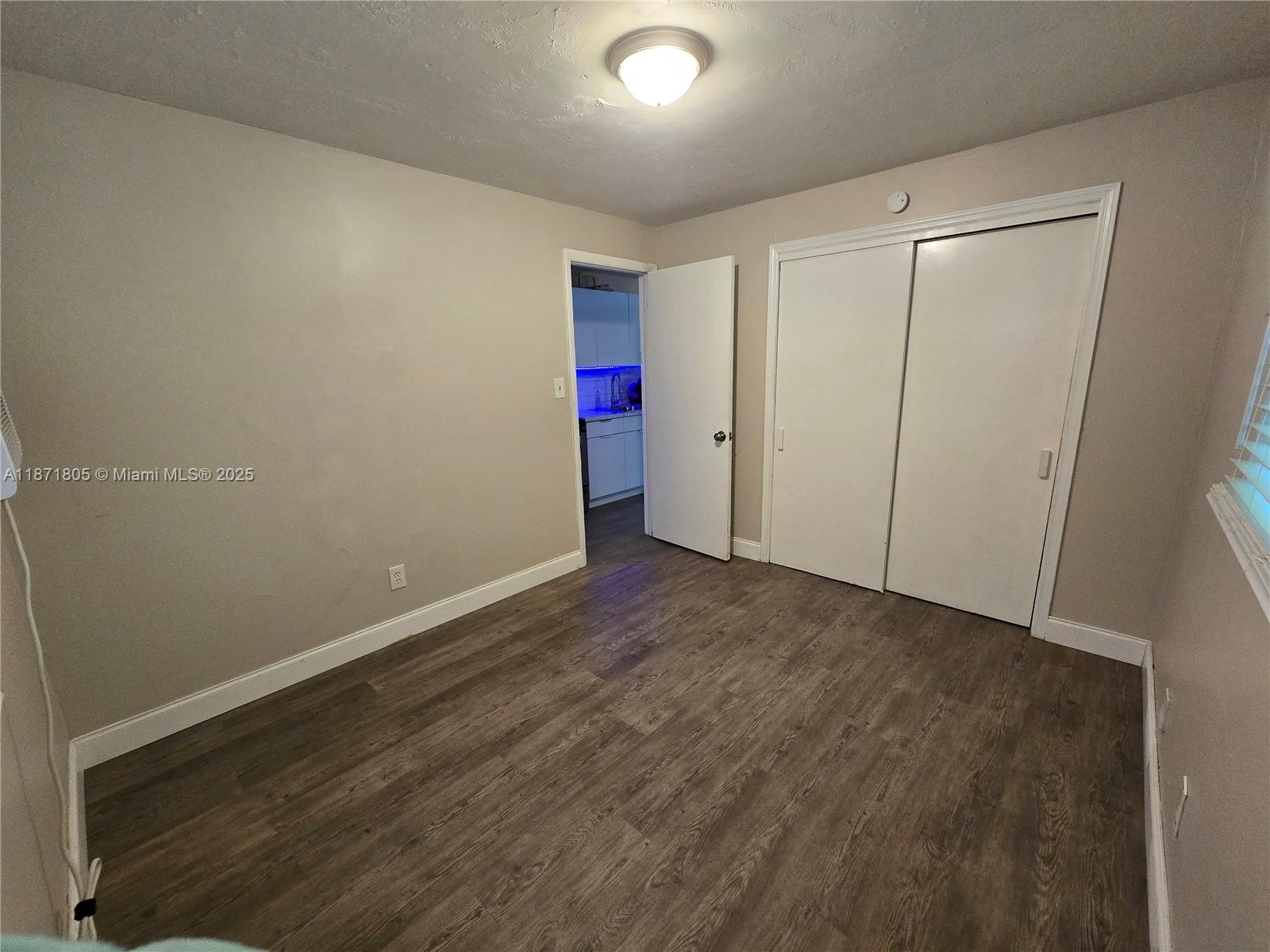 WELWYN MANOR - Residential Lease