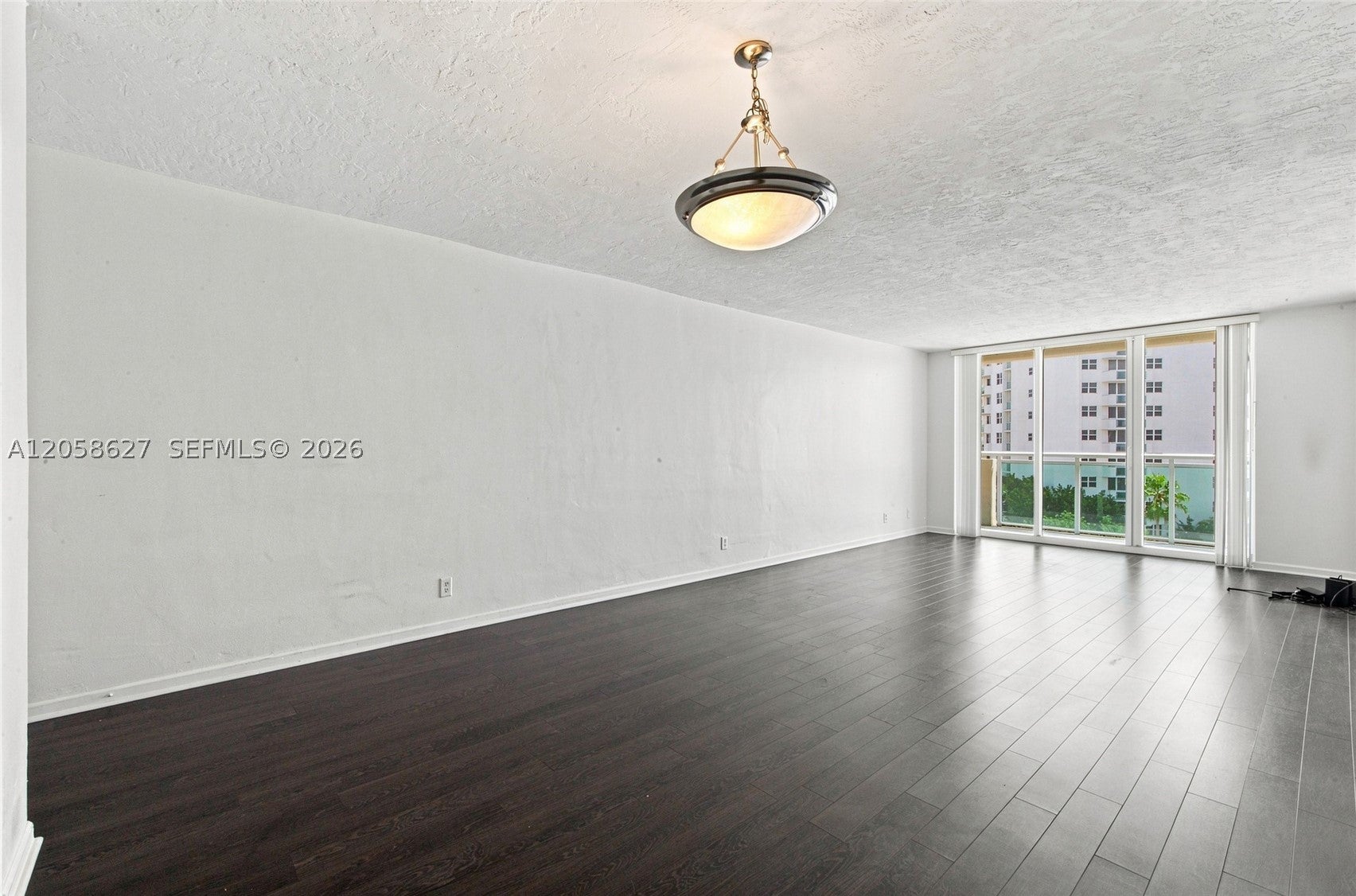 3000 S Ocean Dr 518