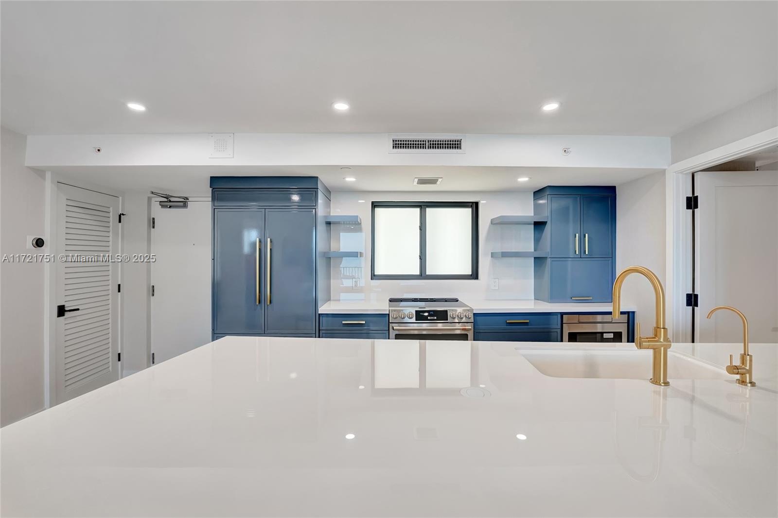 OCEAN TRAIL CONDO III - Residential Lease